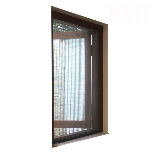 Cửa lưới chống muỗi xếp xích không ray 1 cánh 04 MSP SWC-1