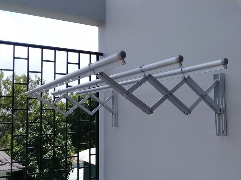 Giàn phơi gắn tường